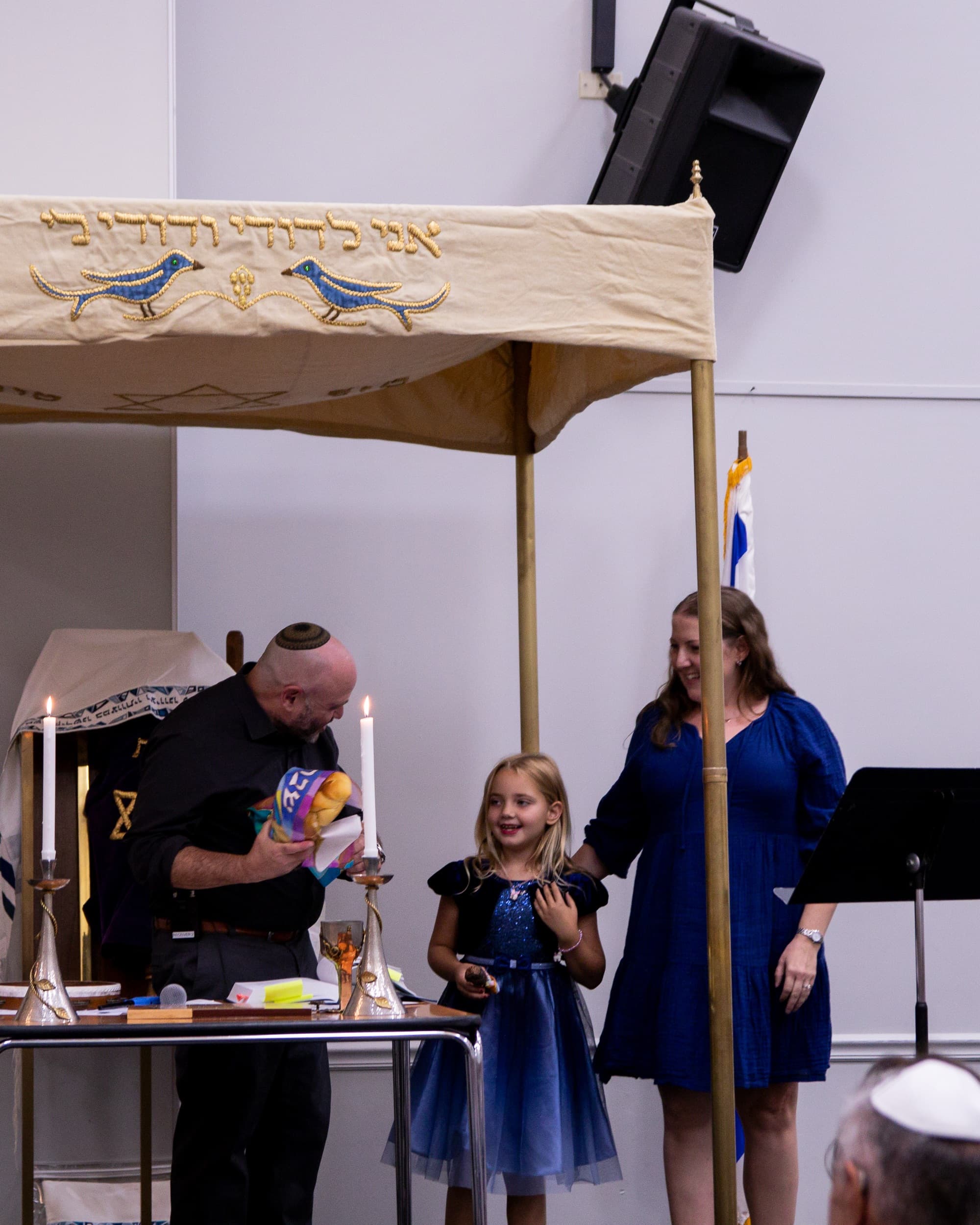 A warm moment at Temple Beth Sholom